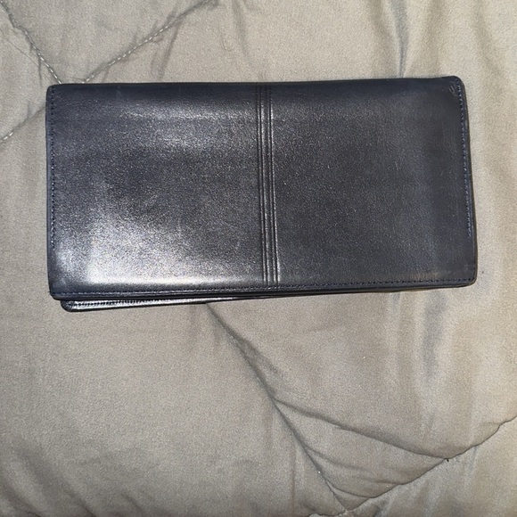Givenchy Navy Blue Leather Wallet with Gold Logo - Picture 9 of 9